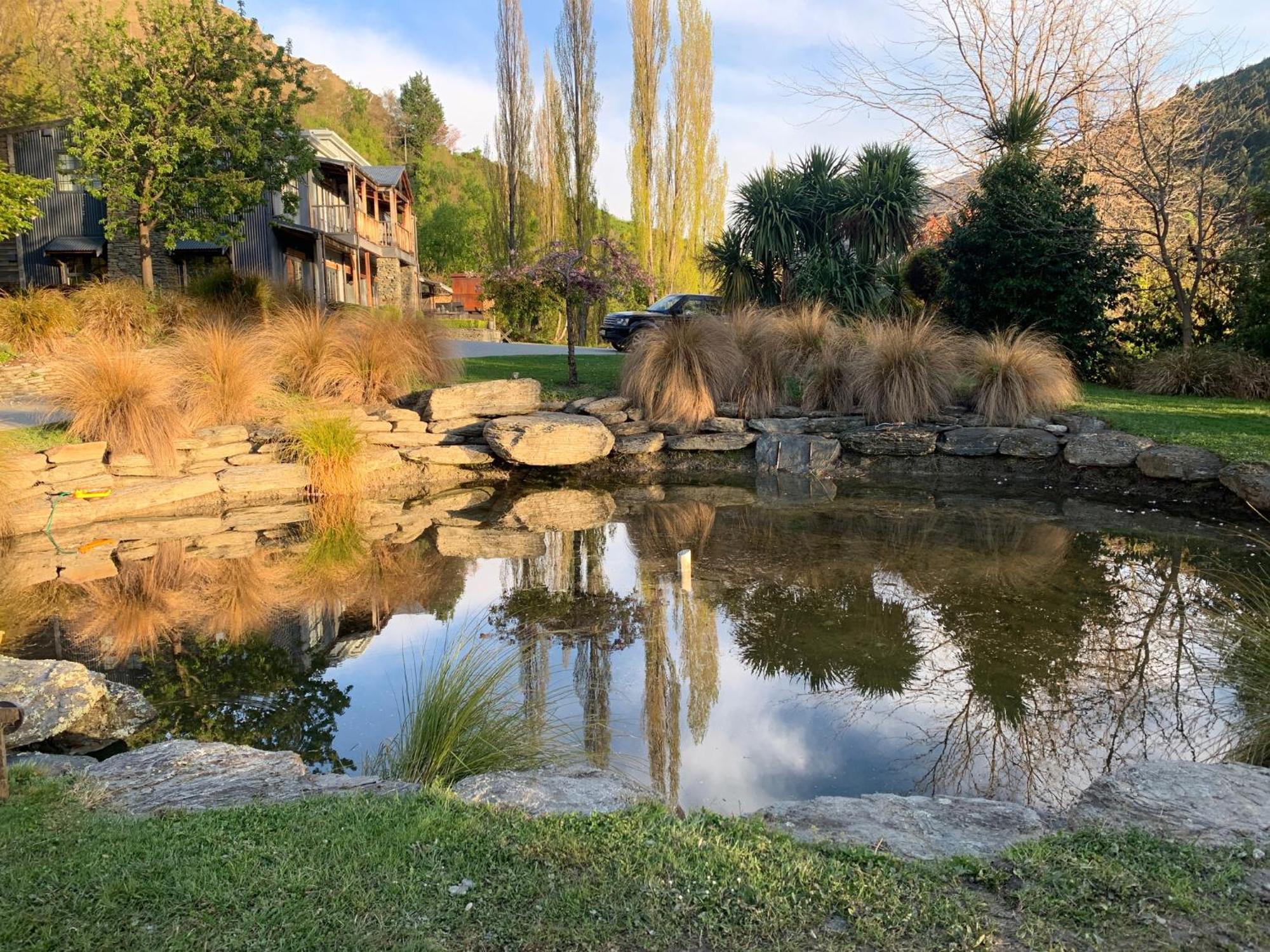 Moonlight Escape Lodge Queenstown Exteriör bild